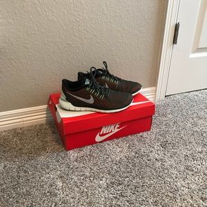 Nike H20 REPEL FREE 5.0